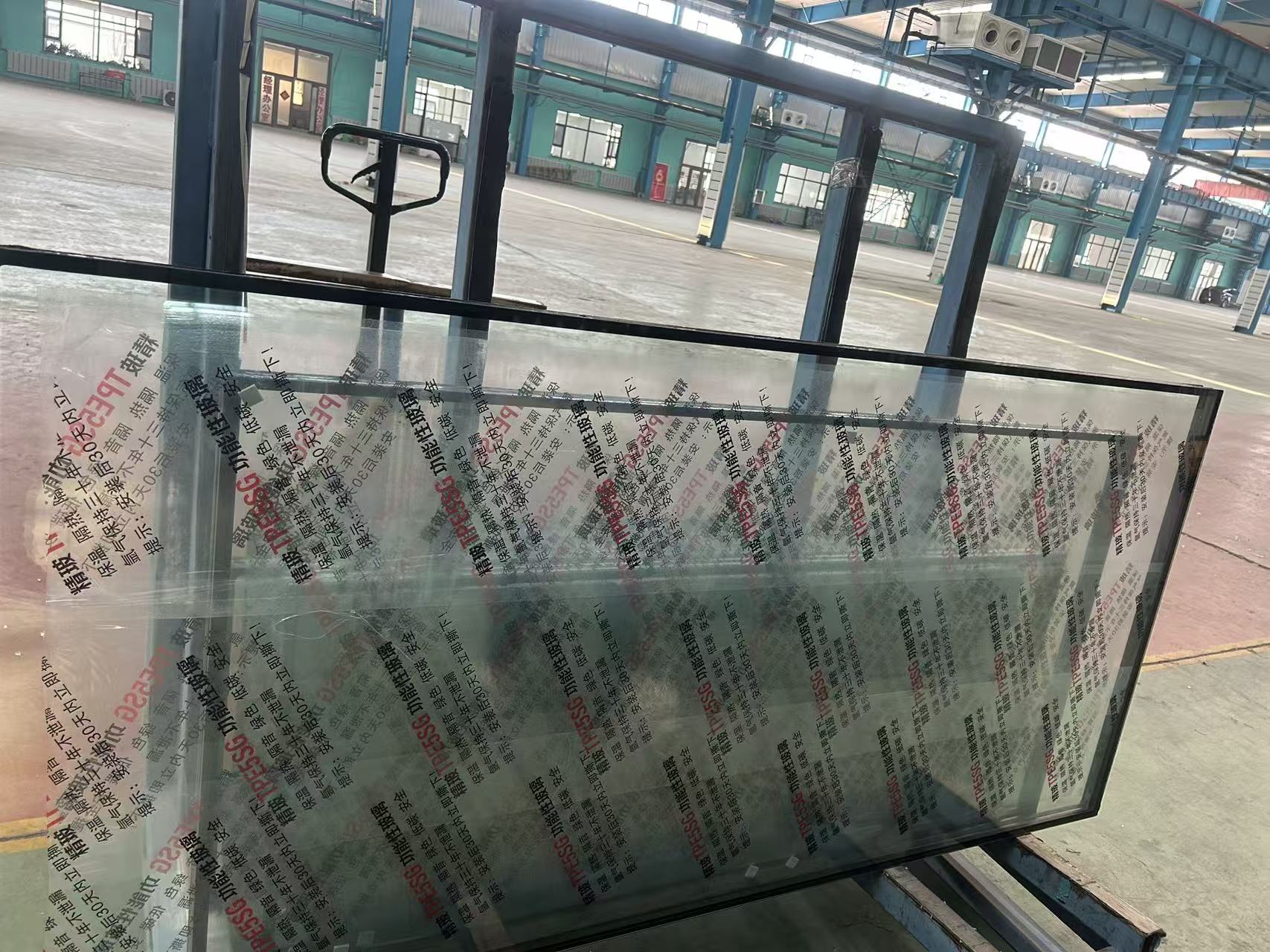 葫芦岛市玻璃源头工厂隔热玻璃 - 价格